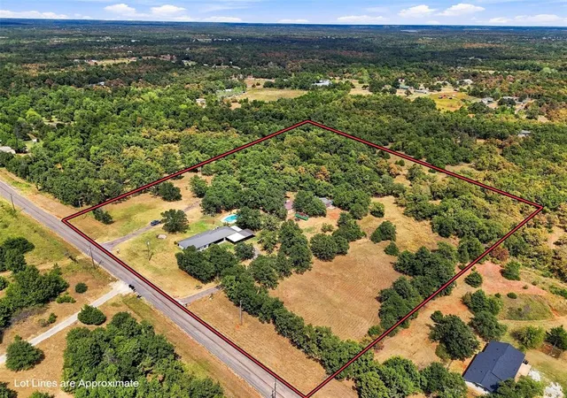 22nd image of 13904 S Dobbs Rd, Mc Loud, OK 74851 | MLS# 1242206
