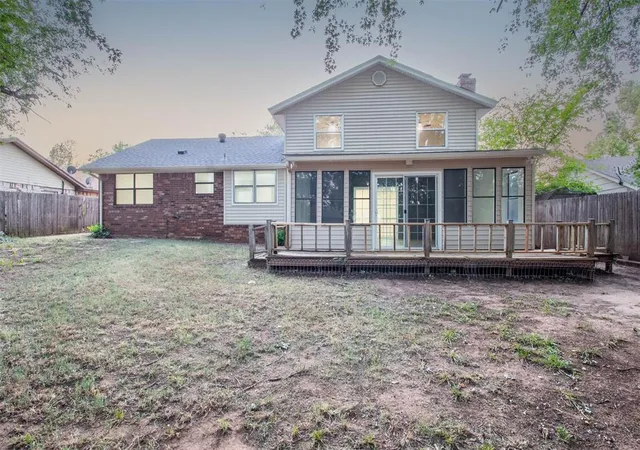 43rd image of 11616 Sagamore Dr, Yukon, OK 73099 | MLS# 1242214