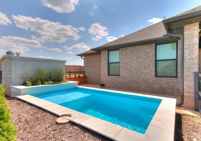 4th image of 25311 Ethan St, Cashion, OK 73016 | MLS# 1242225