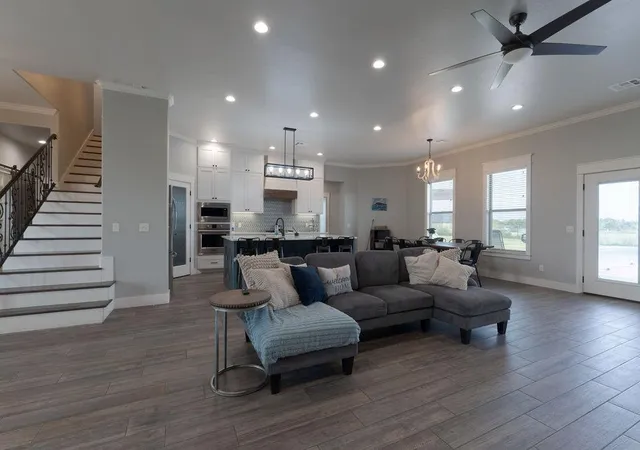 38th image of 39909 Demoy Dr, Shawnee, OK 74804 | MLS# 1242226