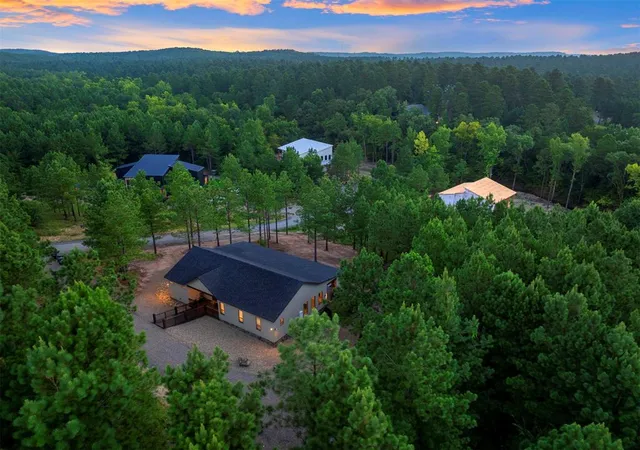 43rd image of 118 Turning Wood Ct, Broken Bow, OK 74728 | MLS# 1242232