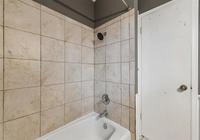 2nd image of 11323 N May Ave, Oklahoma City, OK 73120