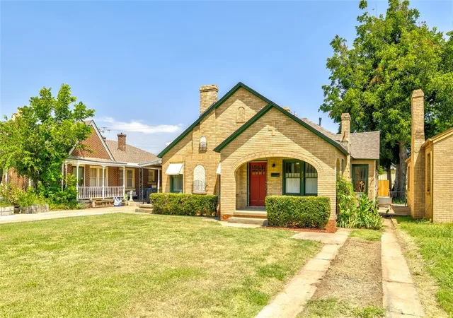 2nd image of 3237 Nw 22nd St, Oklahoma City, OK 73107 | MLS# 1242239