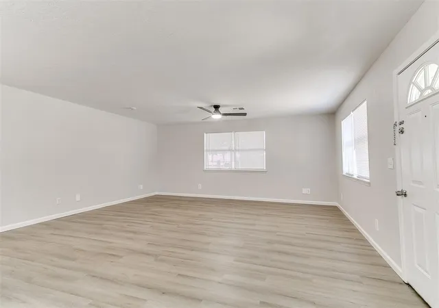 5th image of 1919 W Dakota Ave, Chickasha, OK 73018 | MLS# 1242240