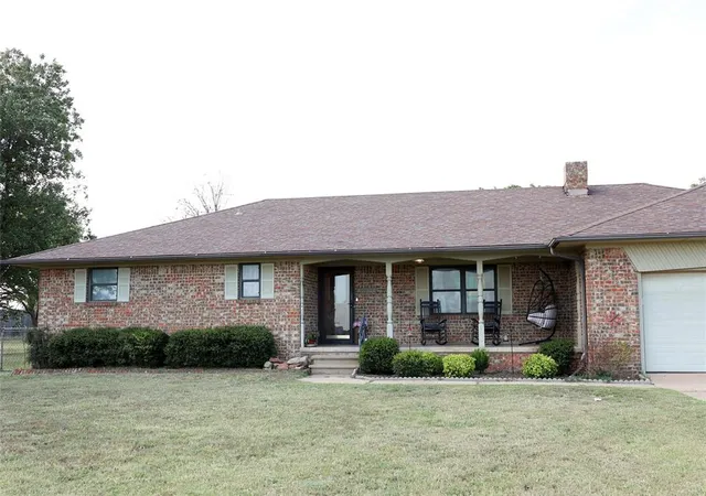 2nd image of 11950 W Hwy 74c Hwy, Crescent, OK 73028 | MLS# 1242245
