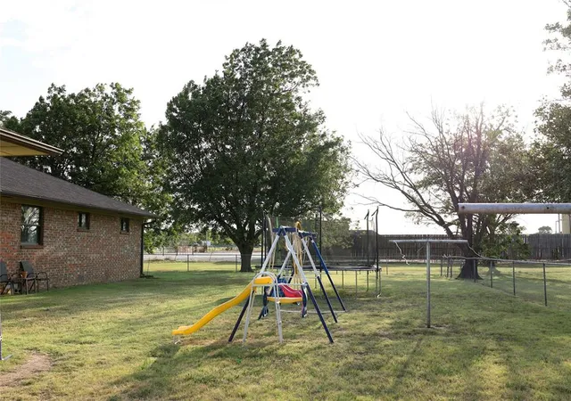 36th image of 11950 W Hwy 74c Hwy, Crescent, OK 73028 | MLS# 1242245