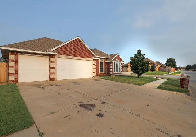 5th image of 15816 Stepping Stone Ln, Oklahoma City, OK 73170 | MLS# 1242247