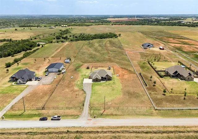 4th image of 5264 Nw Edmond Rd, Piedmont, OK 73078 | MLS# 1242256