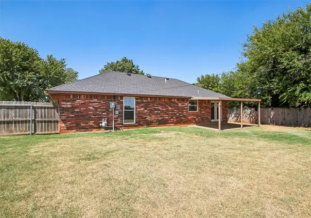 31st image of 609 Sw 26th Pl, El Reno, OK 73036 | MLS# 1242270