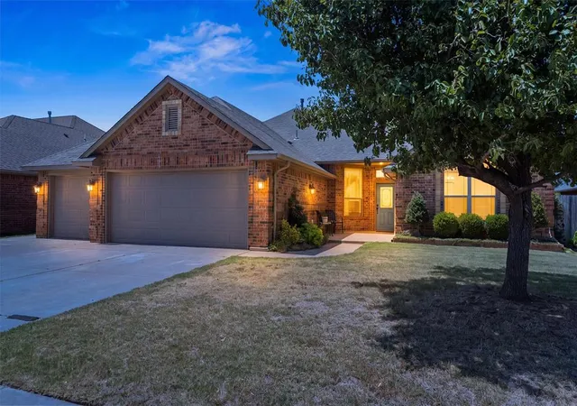 Photo 1 of Single family home for sale at 4209 Scissortail Dr, Yukon, OK 73099 | MLS# 1242273 | Listing updated on 2026-09-30