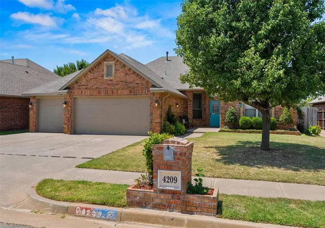 Photo 2 of Single family home for sale at 4209 Scissortail Dr, Yukon, OK 73099 | MLS# 1242273 | Listing updated on 2026-09-30