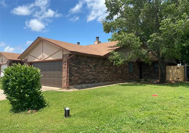 1st image of 517 Peppertree Ln, Oklahoma City, OK 73110 | MLS# 1242285