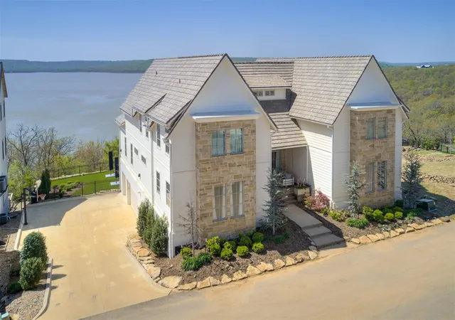 50th image of 120 Lower Green Wy, Carlton Landing, OK 74432 | MLS# 1242288