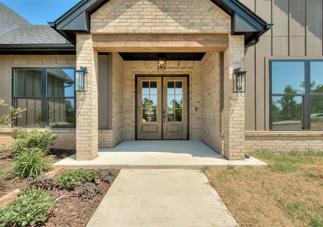 1st image of 17787 Tall Oak Rd, Choctaw, OK 73020 | MLS# 1242289