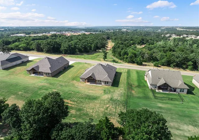 50th image of 201 Canyon Creek Ln, Guthrie, OK 73044 | MLS# 1242303