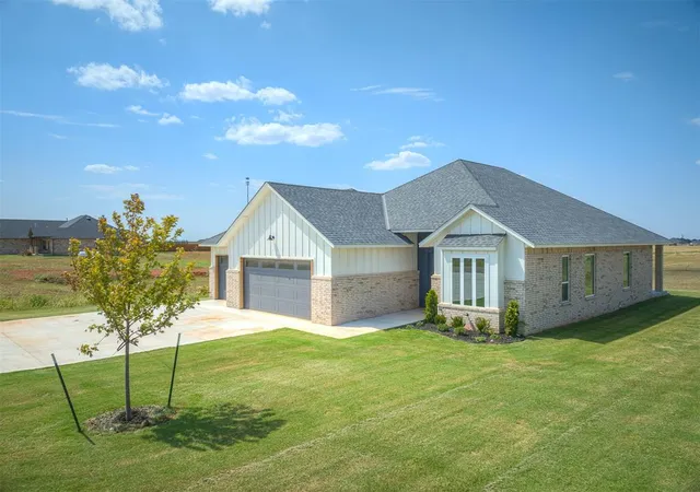 1st image of 29763 Jade St, Cashion, OK 73016 | MLS# 1242311