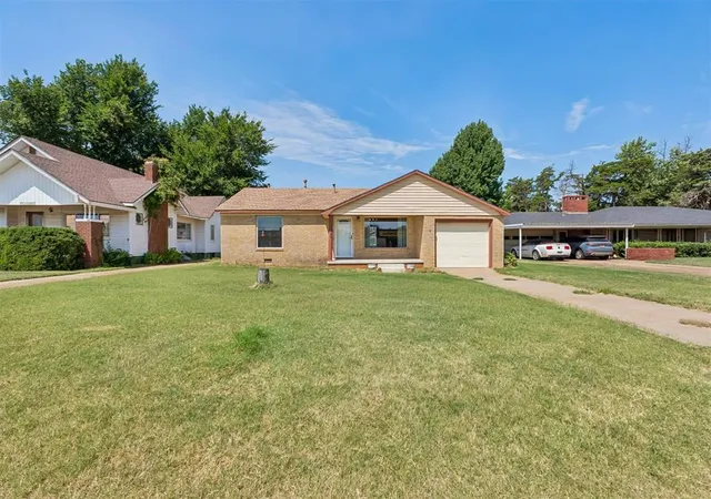 50th image of 417 S Grand St, Crescent, OK 73028 | MLS# 1242332