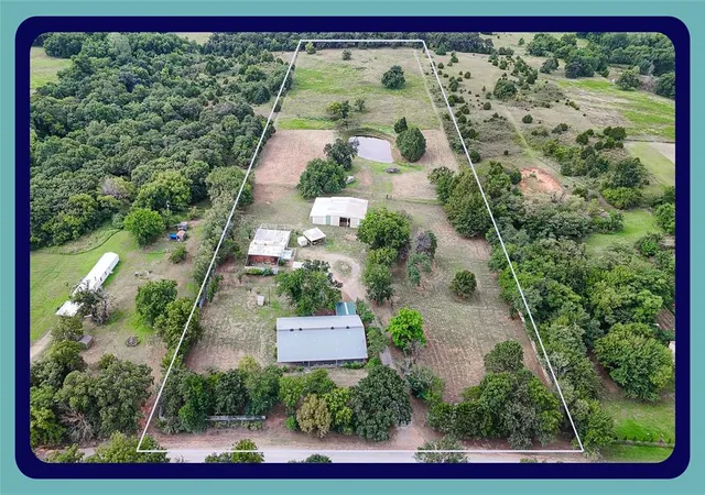Single family home for sale at 334169 E 1010 Road, Harrah, OK 73045 | MLS# 1242342