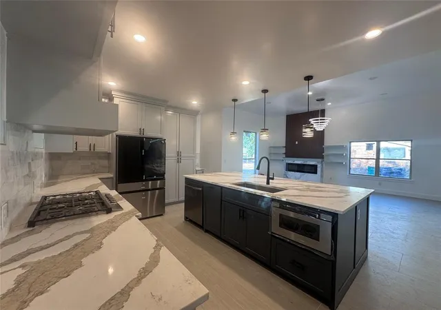 Photo 2 of Single family home for sale at 3216 Nw Drexel Ct, Oklahoma City, OK 73107 | MLS# 1242345 | Listing updated on 2026-09-23