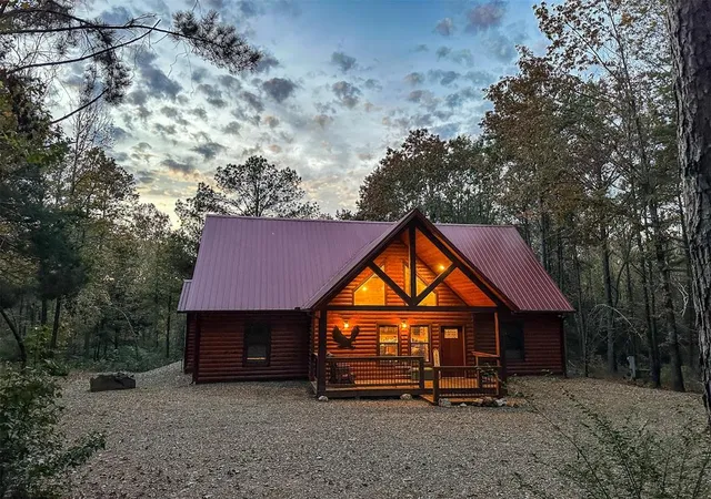 1st image of 121 Ironwood Rd, Broken Bow, OK 74728 | MLS# 1242369