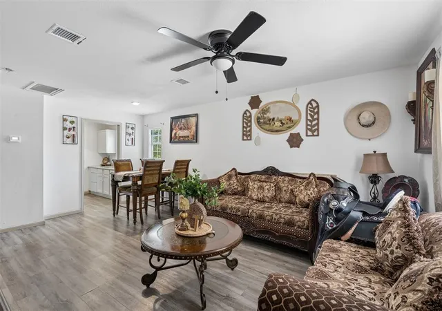 Photo 4 of Single family home for sale at 12 SE 40th Street, Oklahoma City, OK 73129 | MLS# 1242380 | Listing updated on 2026-08-02