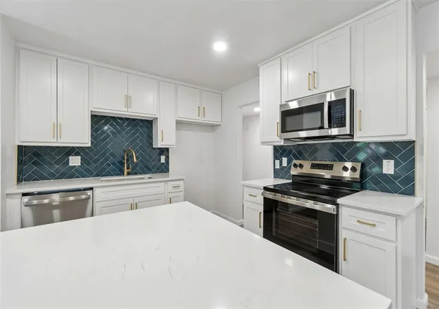 Photo 3 of Single family home for sale at 208 N English Dr, Moore, OK 73160 | MLS# 1242383 | Listing updated on 2026-09-18