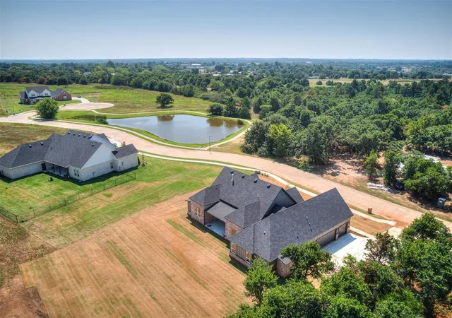 image of 14117 North Ridge Dr, Choctaw, OK 73020 | MLS# 1242396