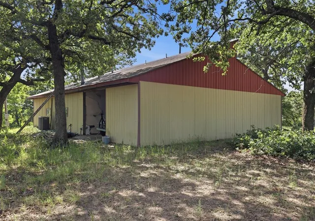 4th image of 8801 Howard Ave, Lexington, OK 73051 | MLS# 1242408