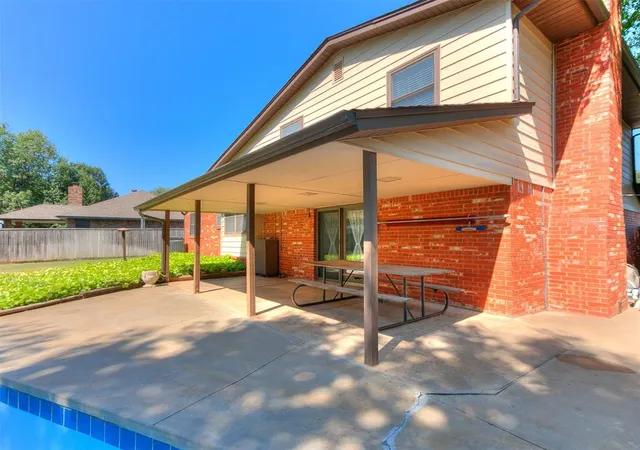 27th image of 11708 Oakdale St, Yukon, OK 73099 | MLS# 1242416