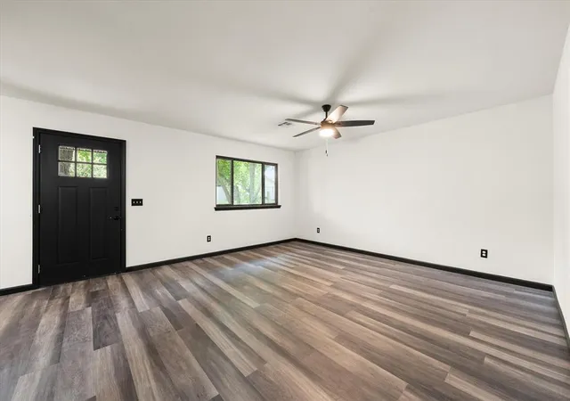 Photo 3 of Single family home for sale at 1208 E Hickman St, Shawnee, OK 74801 | MLS# 1242420 | Listing updated on 2026-08-12