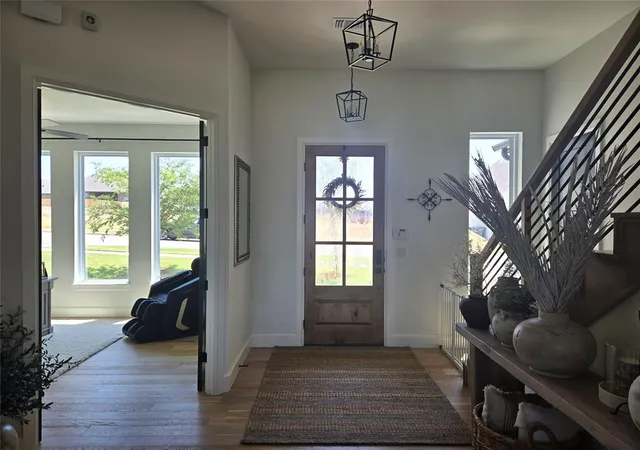 Photo 2 of Single family home for sale at 505 Campfire Ln, Norman, OK 73071 | MLS# 1242426 | Listing updated on 2026-08-06
