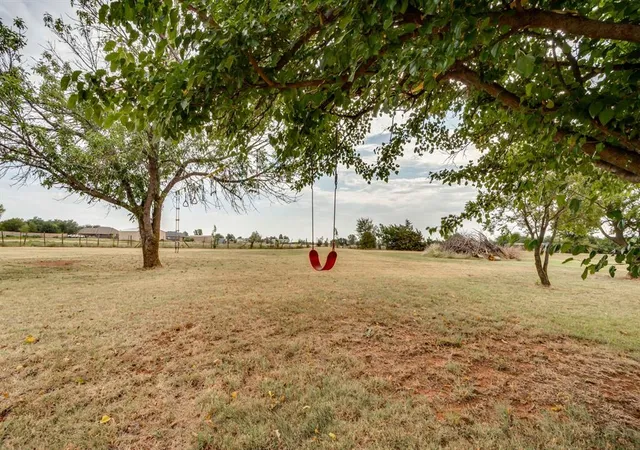 38th image of 4521 Zella Way Ne, Piedmont, OK 73078 | MLS# 1242433
