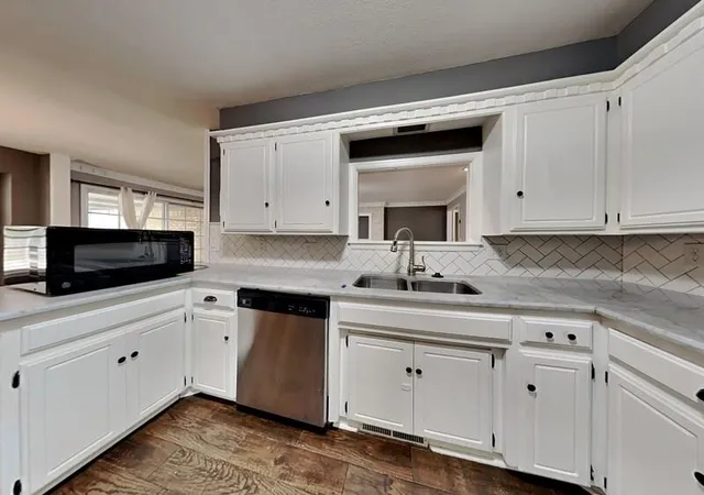 Photo 2 of Single family home for sale at 6424 N College Ave, Oklahoma City, OK 73132 | MLS# 1242436 | Listing updated on 2026-09-06