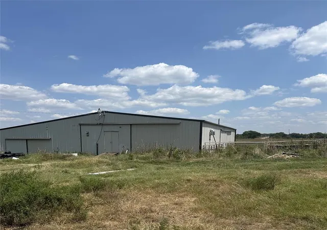 3rd image of 7257 E 129 Rd, Holdenville, OK 74848 | MLS# 1242446