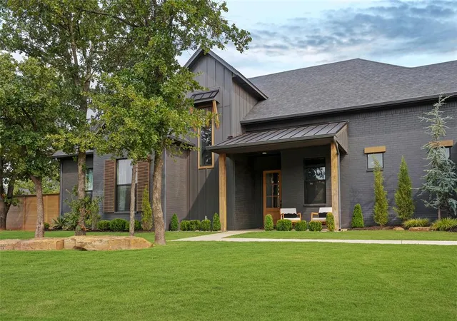 image of 391 Old Creek, Edmond, OK 73034 | MLS# 1242459