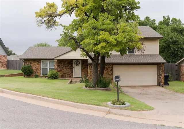 1st image of 3809 Ne 141st Cir, Edmond, OK 73013 | MLS# 1242472