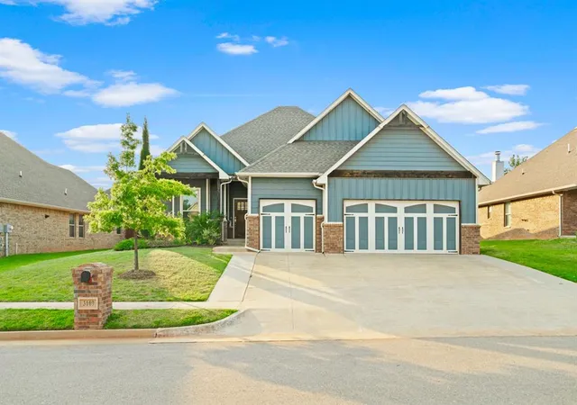 Photo 1 of Single family home for sale at 3109 Hunter Crst Dr, Edmond, OK 73034 | MLS# 1242480 | Listing updated on 2026-09-02