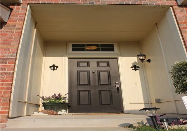 Photo 2 of Single family home for sale at 21206 River Lark Ln, Edmond, OK 73012 | MLS# 1242499 | Listing updated on 2026-08-04
