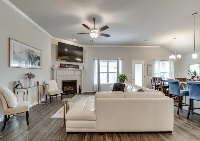 Photo 2 of Single family home for sale at 2135 Arcady Ave, Norman, OK 73026 | MLS# 1242502 | Listing updated on 2026-09-01