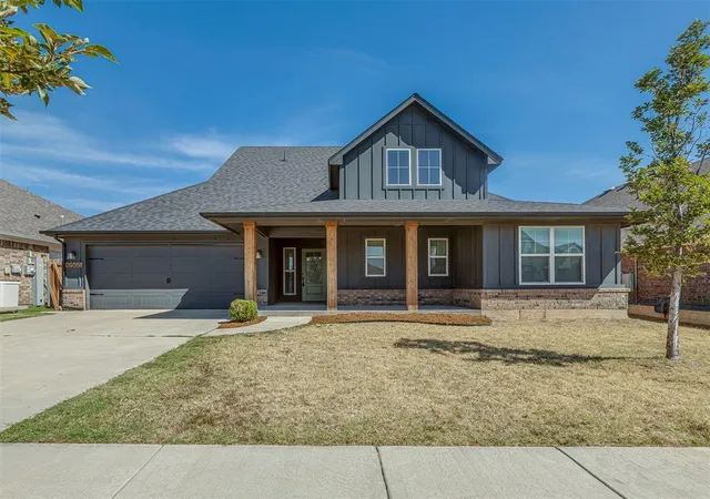 Photo 1 of Single family home for sale at 10505 Nw 33rd Street, Yukon, OK 73099 | MLS# 1242512 | Listing updated on 2026-10-12