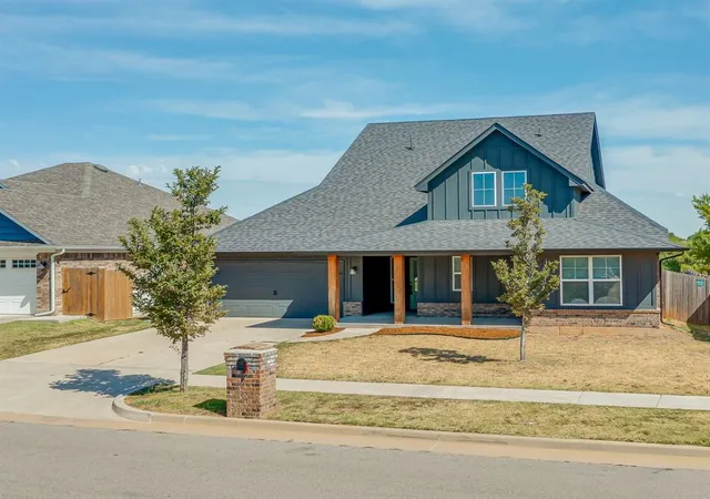 Photo 2 of Single family home for sale at 10505 Nw 33rd Street, Yukon, OK 73099 | MLS# 1242512 | Listing updated on 2026-10-12