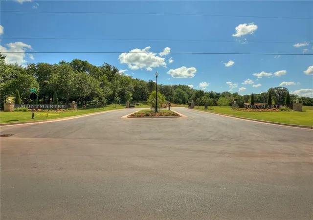 4th image of 5716 Moulin Dr, Edmond, OK 73034 | MLS# 1242522