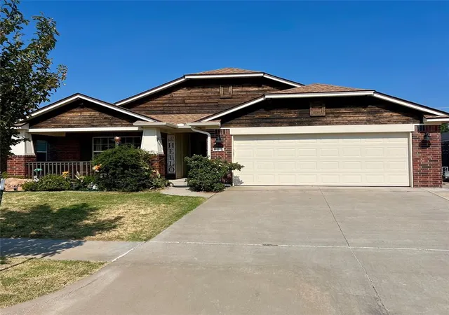 1st image of 416 Kearny Ln, Yukon, OK 73099 | MLS# 1242525