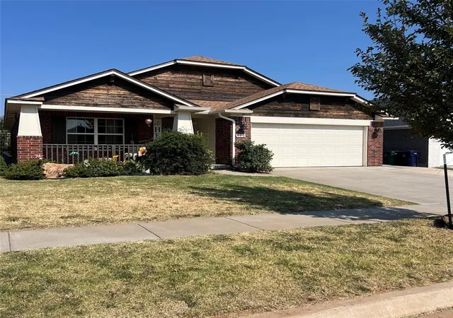 2nd image of 416 Kearny Ln, Yukon, OK 73099 | MLS# 1242525