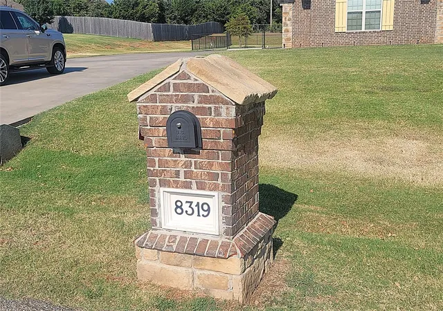 5th image of 8319 Shadow Lake Dr, Blanchard, OK 73010 | MLS# 1242533