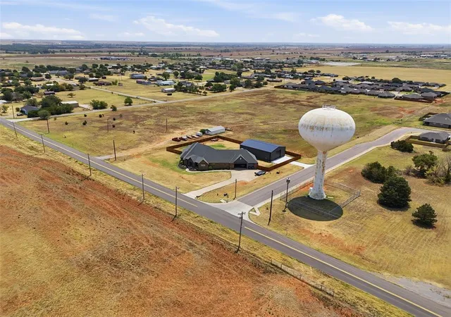 4th image of Starlite Dr, Kingfisher, OK 73750 | MLS# 1242548
