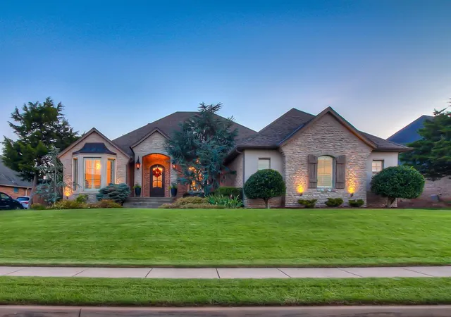 2nd image of 5017 Shades Bridge Road Road, Edmond, OK 73034 | MLS# 1242551