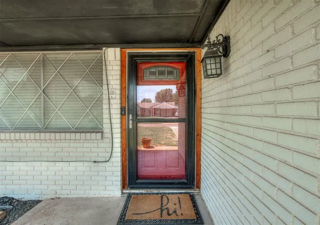 image of 1317 Regency Blvd, Moore, OK 73160 | MLS# 1242564