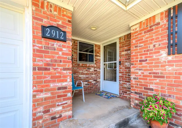 5th image of 2912 Shadybrook Dr, Oklahoma City, OK 73110 | MLS# 1242565