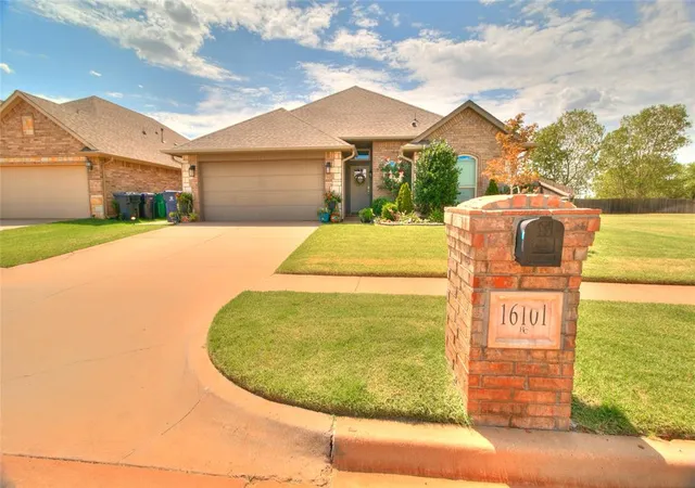 Photo 1 of Single family home for sale at 16101 Iron Tree Ln, Edmond, OK 73013 | MLS# 1242570 | Listing updated on 2026-10-14